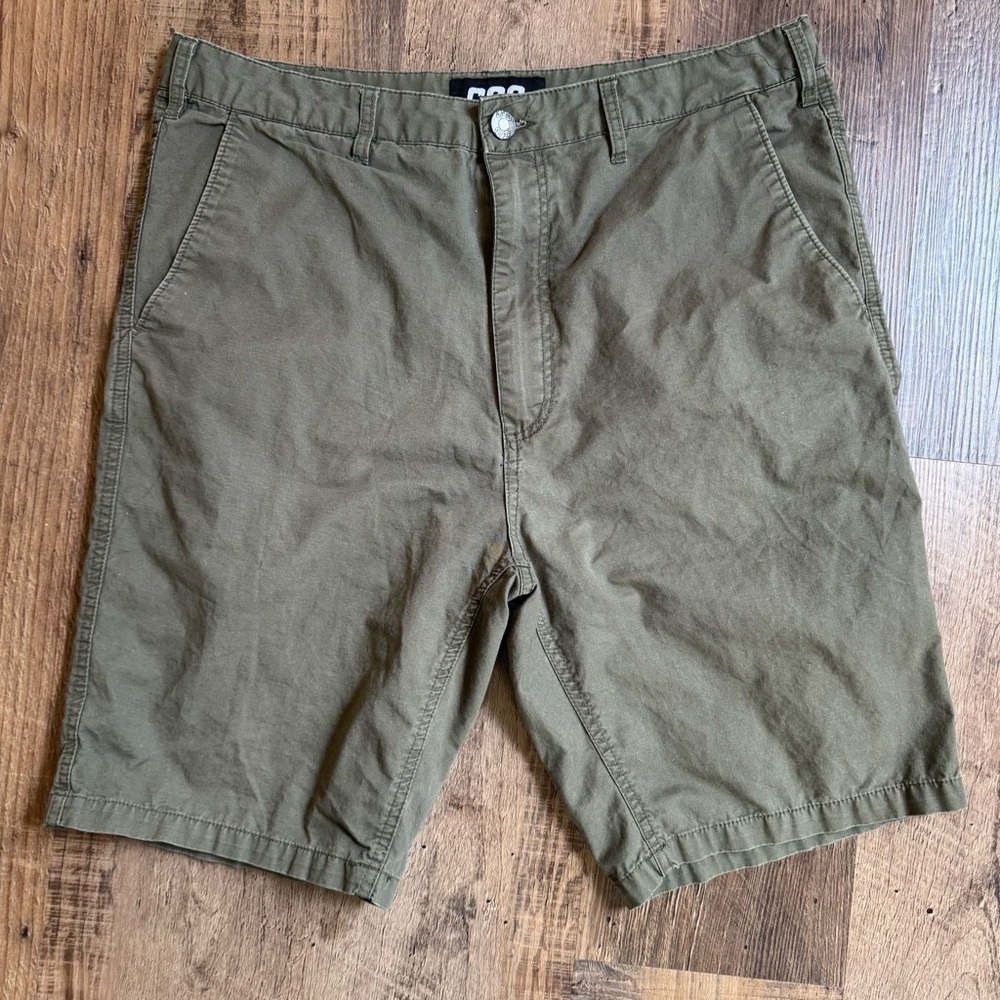 Men's Green Shorts 34 CSG Olive Cargo Pockets Cotton Causal Skate Summer Street